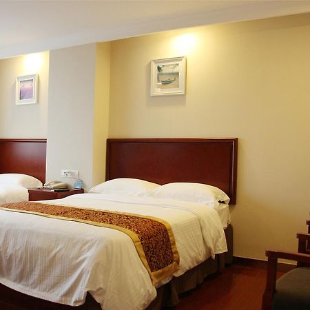 Greentree Inn Anhui Huaibei Renmin Road Business Hotel מראה חיצוני תמונה