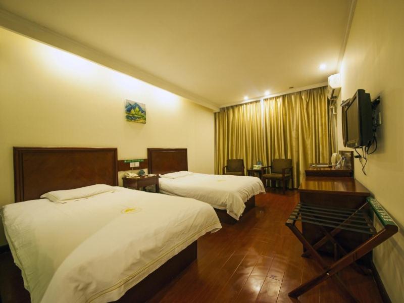 Greentree Inn Anhui Huaibei Renmin Road Business Hotel מראה חיצוני תמונה