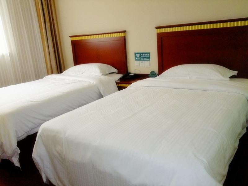 Greentree Inn Anhui Huaibei Renmin Road Business Hotel מראה חיצוני תמונה