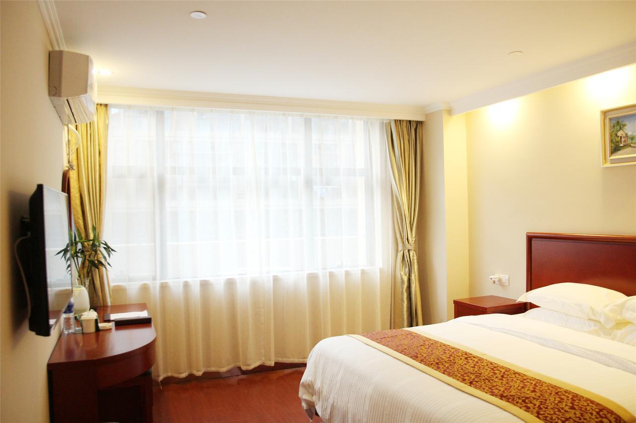 Greentree Inn Anhui Huaibei Renmin Road Business Hotel מראה חיצוני תמונה