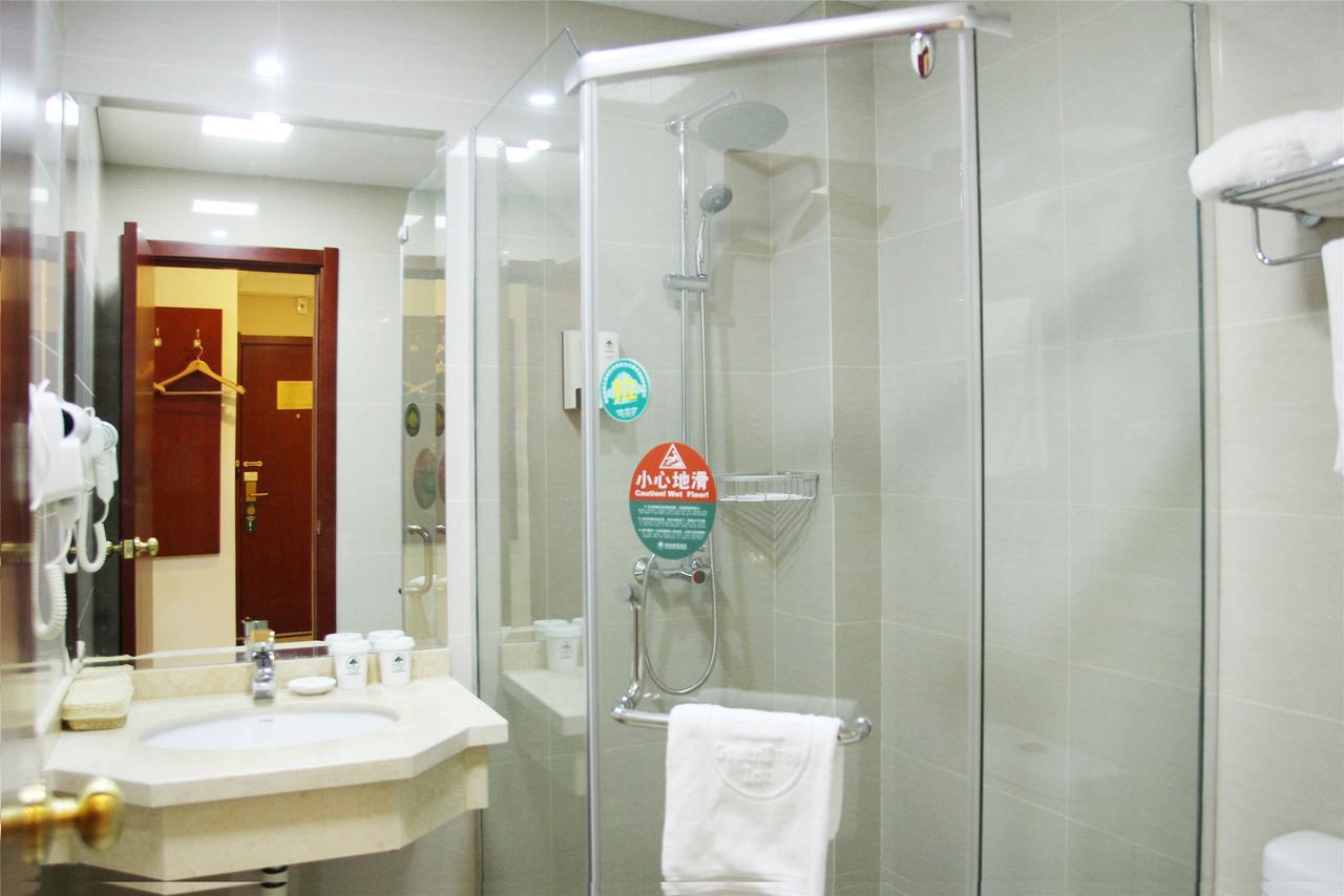 Greentree Inn Anhui Huaibei Renmin Road Business Hotel מראה חיצוני תמונה